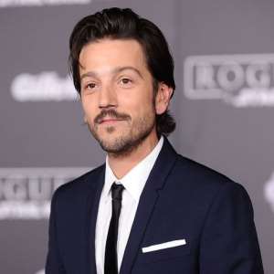 Diego Luna